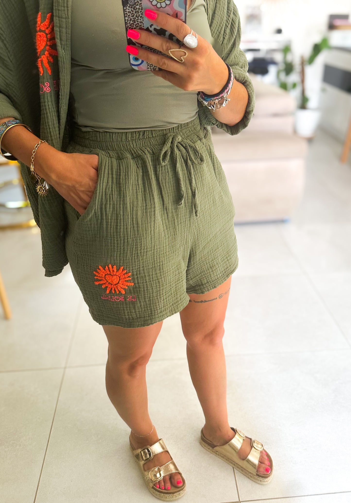 Short Sol Kaki