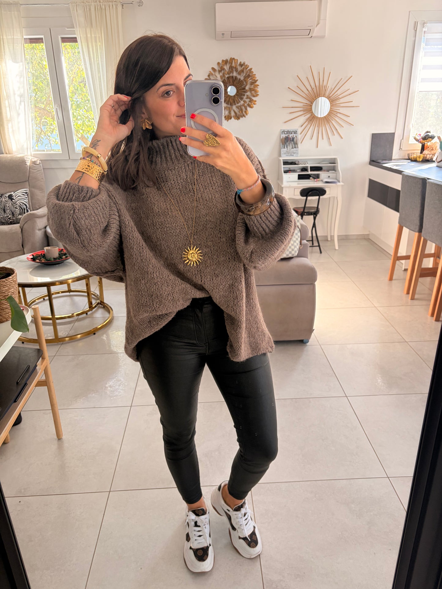 Pull Sofia Brun